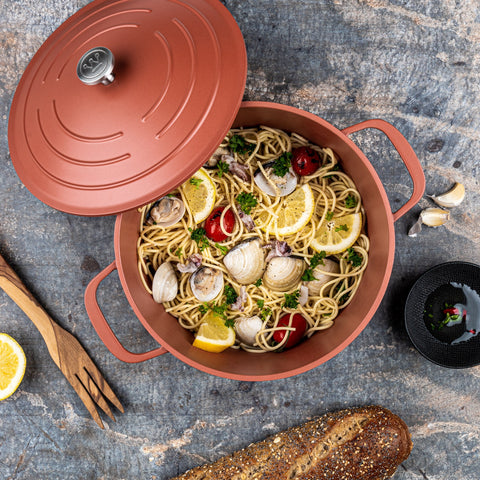 Low Casserole with Lid