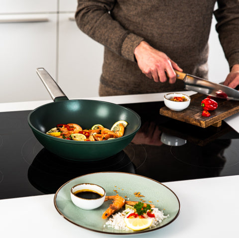 Wok with Lid